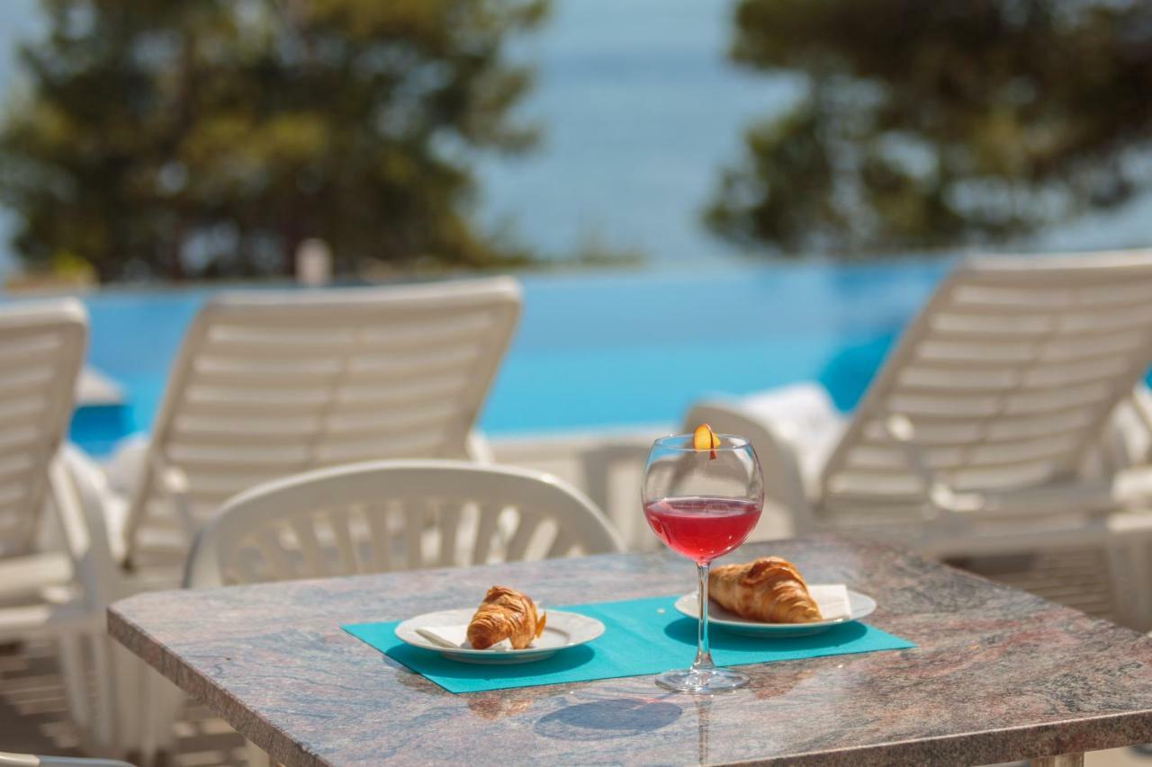 Villa Charlotte Omiš Екстериор снимка